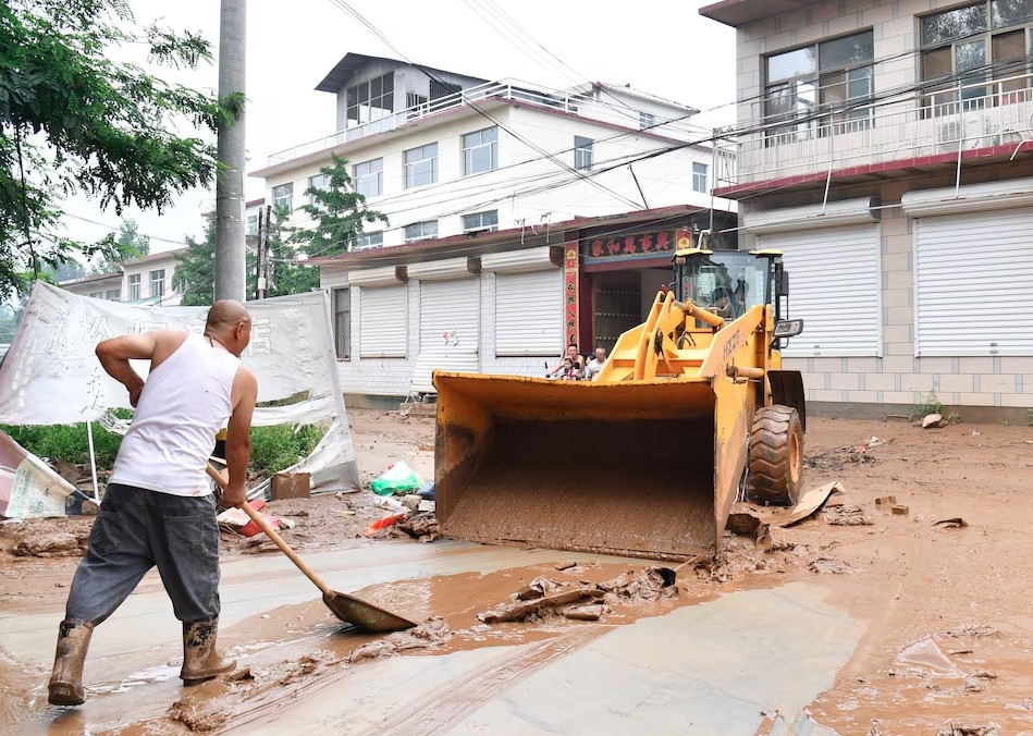 Sạt lở nghiêm trọng tại Trung Quốc: 8 người thiệt mạng, 4 người mất tích